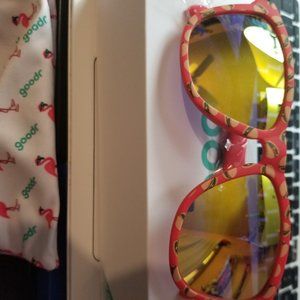 Goodr Suns Out Buns Out- New